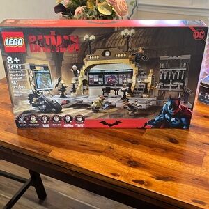 Lego Batcave™: The Riddler™ Face-off